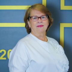 Бокова Елена