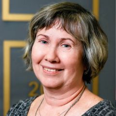 Маккавеева Елена